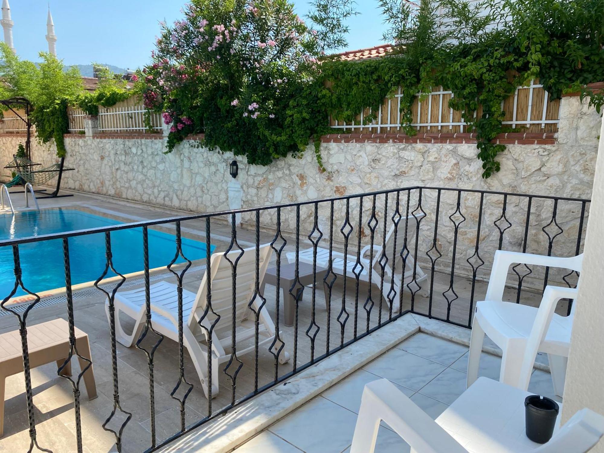 Cam Hotel Fethiye Esterno foto