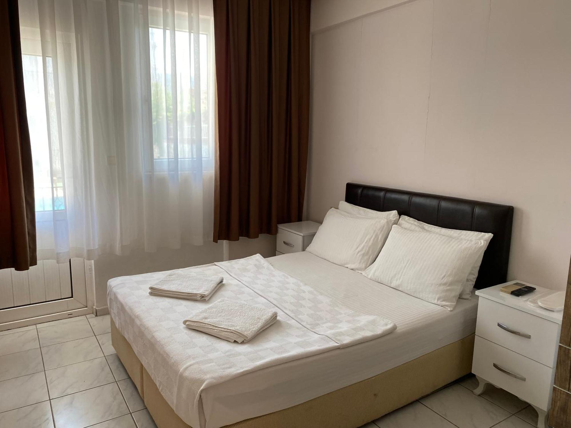 Cam Hotel Fethiye Esterno foto